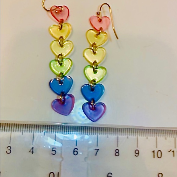 Handmade colorful Resin Rainbow Heart Drop Earrings - Picture 6 of 6
